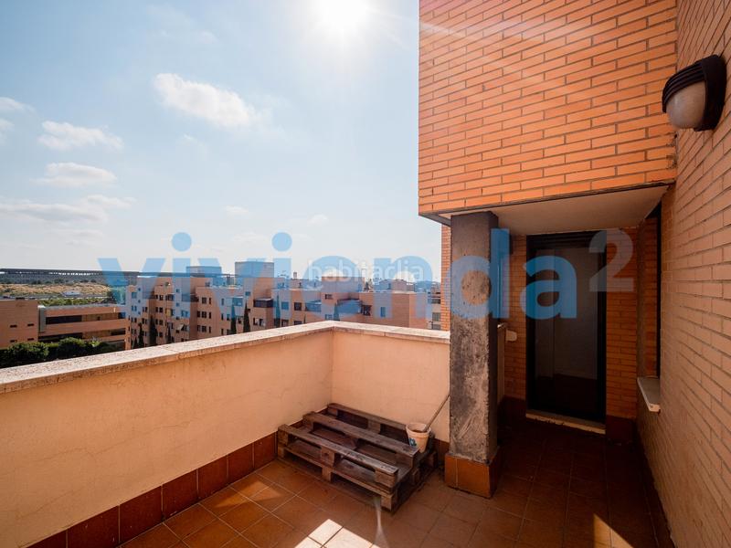 Foto ee507095-1794-4926-81b3-86a3c7622e49. Piso xc1ticoduplex en el goloso, 204 m2, 4 dormitorios, 4 baxf1os, 1.192.000 euros en Madrid
