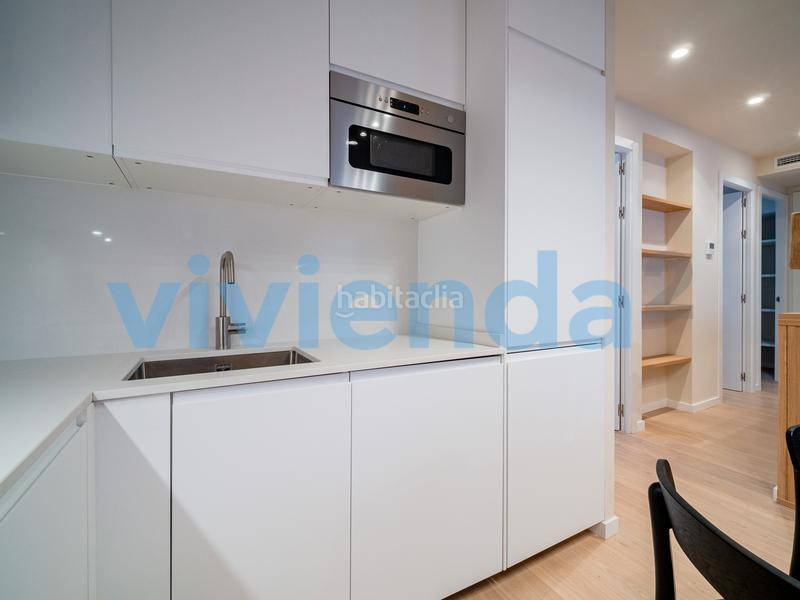Foto 257ad7c1-a8f5-4b65-bf00-e48f95f7bb34. Alquiler piso  en cuatro caminos, 90 m2, 3 dormitorios, 1 baxf1os, 2.495 euros en Madrid