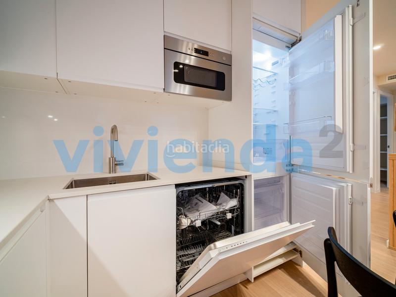 Foto ad4d38ae-cf05-40b9-bf74-ee34e8ff775b. Alquiler piso  en cuatro caminos, 90 m2, 3 dormitorios, 1 baxf1os, 2.495 euros en Madrid