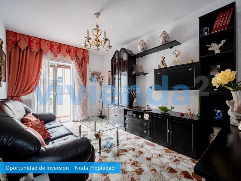 Foto 1d281676-c22b-49cd-9e7c-97792ef103f2. Piso  en los cxe1rmenes, 64 m2, 2 dormitorios, 1 baxf1os, 185.000 euros en Madrid