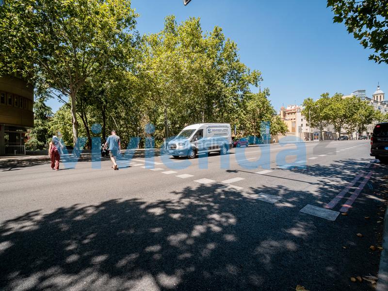 Foto fa37d2a3-17a8-4f60-bce9-5fbe5939bdc4. Local comercial local en Palacio, 126 m2, 0 dormitorios, 2 baxf1os, 414.000 euros en Madrid