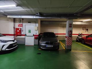 Lloguer Aparcament cotxe  Calle de torija. Gar. individual en palacio, 19 m2, 0 dormitorios, 0 baxf1os, 135