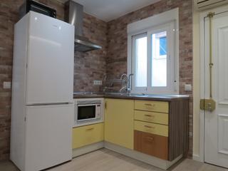 Lloguer Pis  Calle de la princesa. Piso en argxfcelles, 40 m2, 1 dormitorios, 1 baxf1os, 1.200 euro