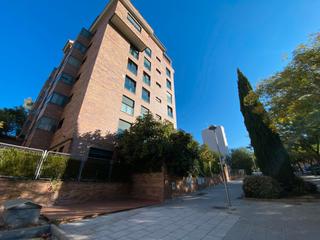Lloguer Pis  Calle juan xxiii. Piso en aravaca, 65 m2, 1 dormitorios, 1 baxf1os, 1.500 euros
