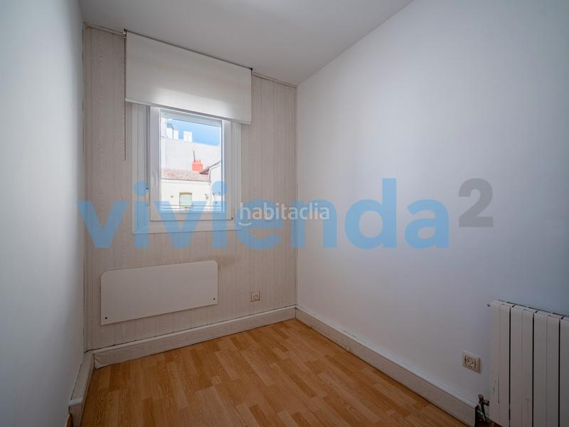 Foto f799d6b6-714f-4f25-8cdb-ced9c15eeeb4. Flat with heating in Goya Madrid