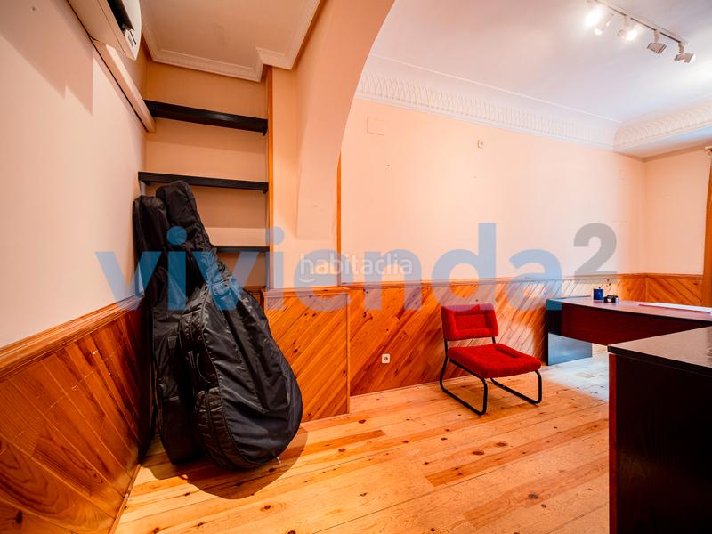 Foto c90fea91-6f0b-4714-842c-ccec5b612289. Rent office space with heating in Ciudad Universitaria Madrid