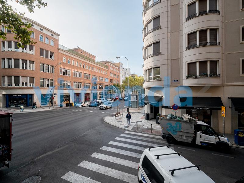 Foto a929a939-b16b-4d11-9cba-a7632231fa86. Local commercial dans Castellana Madrid
