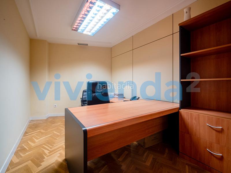 Foto c251151a-b156-4929-ad4a-c315c5f5969d. Office space with heating in Ríos Rosas-Nuevos Ministerios Madrid