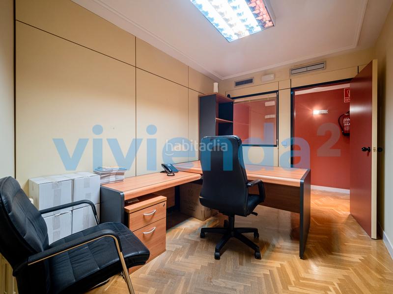 Foto e29bf5aa-915a-4032-bca9-0058d7f02803. Office space with heating in Ríos Rosas-Nuevos Ministerios Madrid