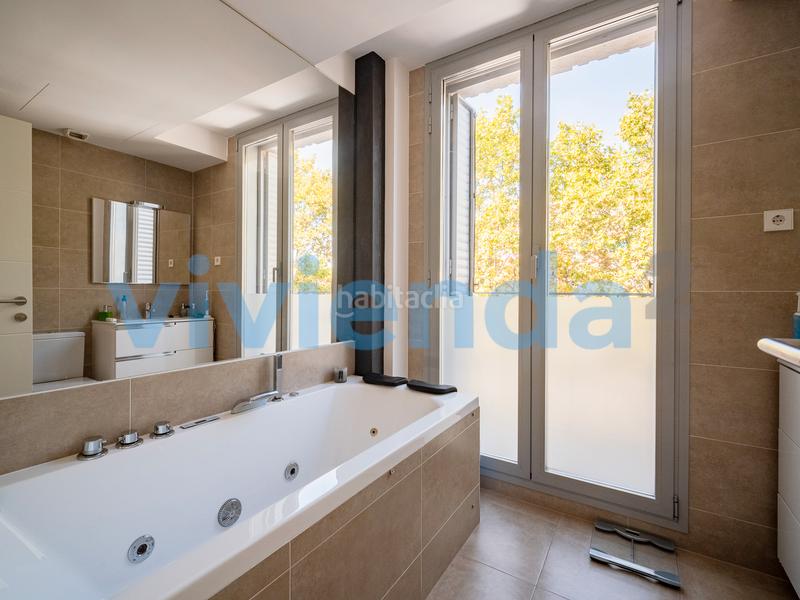 Foto 0f12313d-c7e1-40e1-8bd9-4dffd4387e3b. Affitto appartamento con riscaldamento parcheggio in Madrid