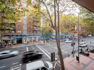 Pis  Paseo de las delicias. Piso en delicias, 107 m2, 4 dormitorios, 2 baxf1os, 685.500 euro
