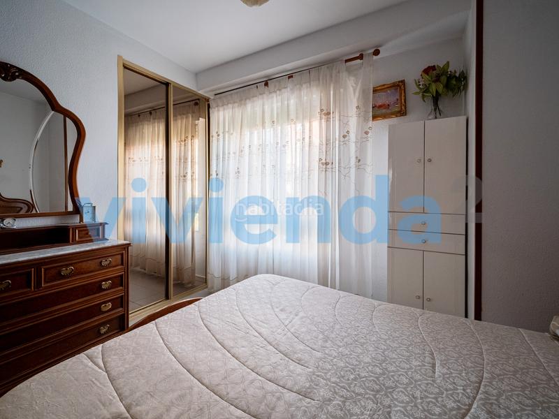 Foto 385195f2-bffc-4e4a-b3a4-af25a6e3eebe. Etagenwohnung mit heizung parking in Apóstol Santiago Madrid