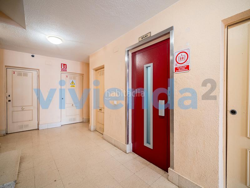 Foto c396aca6-974c-4b34-8fea-b7458d44d167. Etagenwohnung mit heizung parking in Apóstol Santiago Madrid