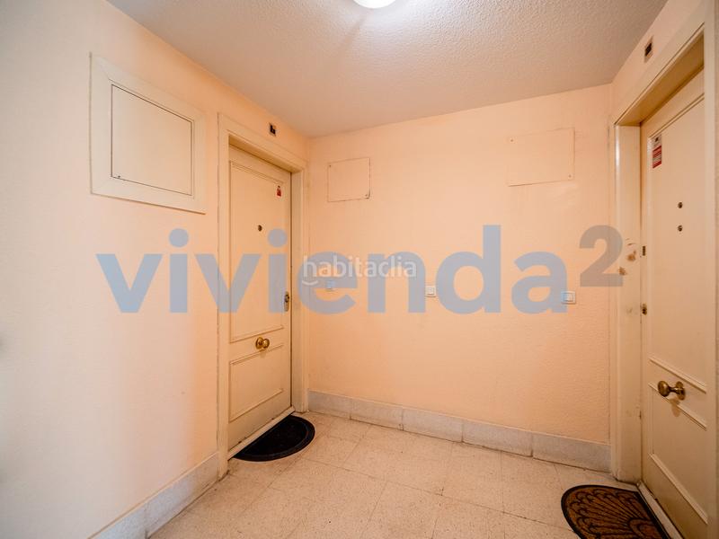 Foto f5095224-c8a0-41eb-8e99-f0e63eee4e1a. Etagenwohnung mit heizung parking in Apóstol Santiago Madrid