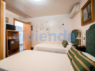 Chalet  Alejandro villegas. Chalet adosado en canillas, 176 m2, 8 dormitorios, 7 baxf1os, 94