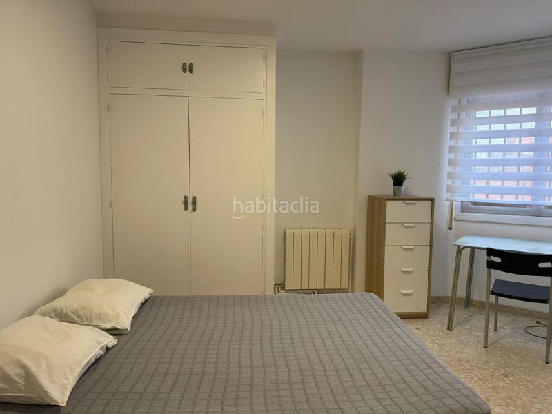 Foto 5735d487-e67d-49cb-8521-fae1a2eabc72. Rent flat with heating in Almenara-Ventilla Madrid