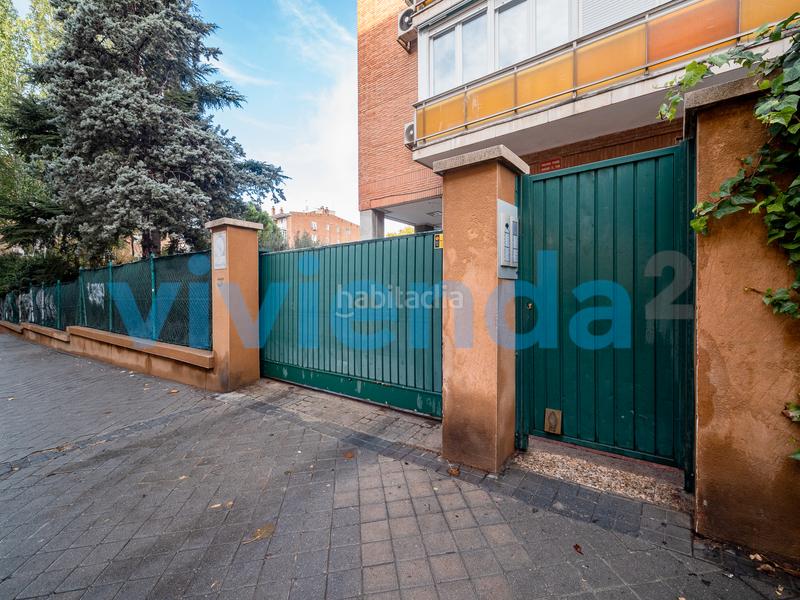 Foto 3988681f-510f-4577-905c-cc0b13d45c04. Appartamento con riscaldamento parcheggio piscina in Madrid