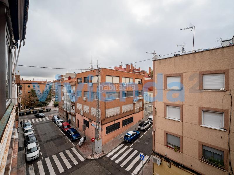 Foto b09f3492-81c9-4c64-bf7c-2d1e416d938c. Pis amb calefacció a San Isidro Madrid