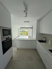 Location Appartement  Calle del gale&#xf3;n. Piso en alameda de osuna, 92 m2, 3 dormitorios, 2 baxf1os, 1.850
