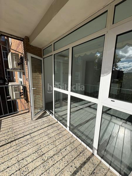 Foto b24e24b5-ee7e-4125-a6c6-22298bd7b9b3. Miete etagenwohnung mit heizung in Alameda de Osuna Madrid