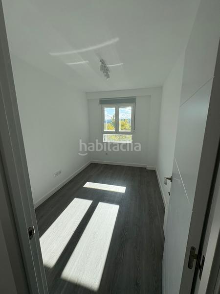 Foto f8f19b51-04ea-45a3-b121-4b29f272f36c. Miete etagenwohnung mit heizung in Alameda de Osuna Madrid
