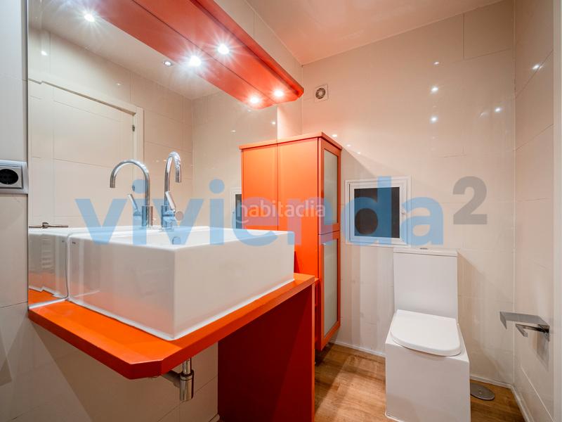 Foto 5a89f5f8-8cac-4eb1-a46b-04619160c3eb. Pis amb calefacció a Argüelles Madrid