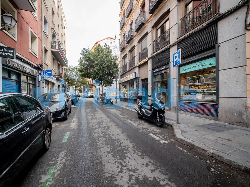 Foto c212fe51-7304-46cd-ba40-1bceaab0863b. Etagenwohnung mit heizung in Palacio Madrid