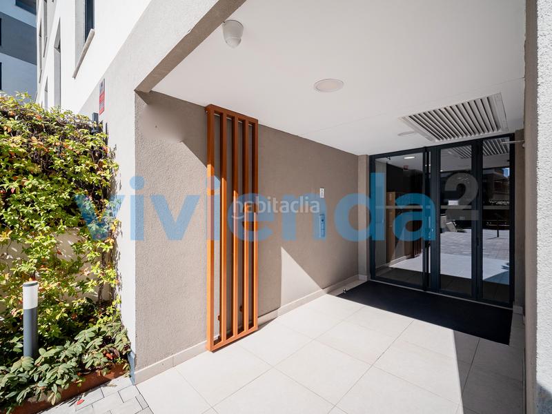 Foto 00a22484-72cb-4c53-8df1-22eec9061307. Flat with heating parking pool in Sanchinarro Madrid