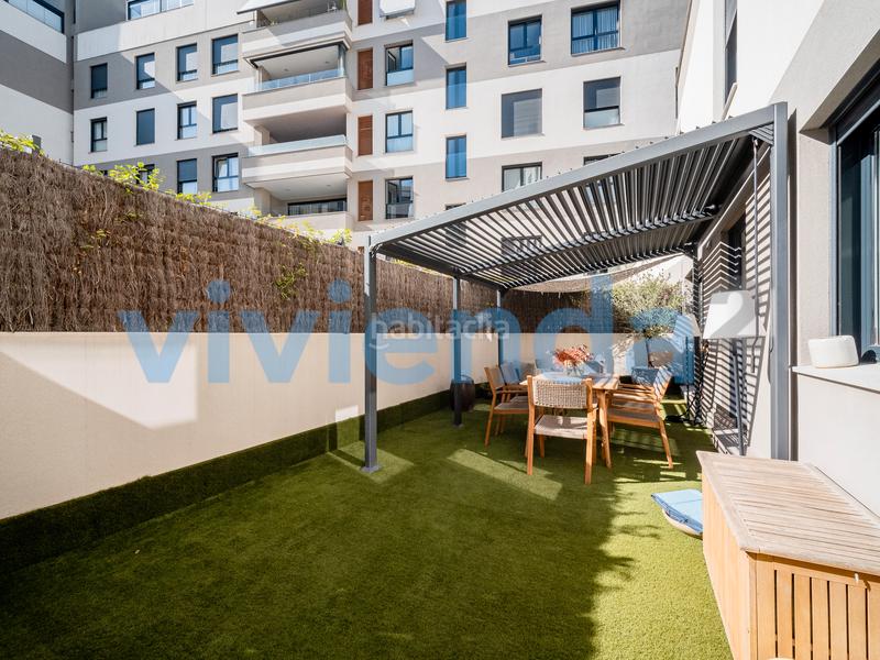 Foto 153f9c0e-2ad8-4a94-89ed-7b418b78c20a. Flat with heating parking pool in Sanchinarro Madrid