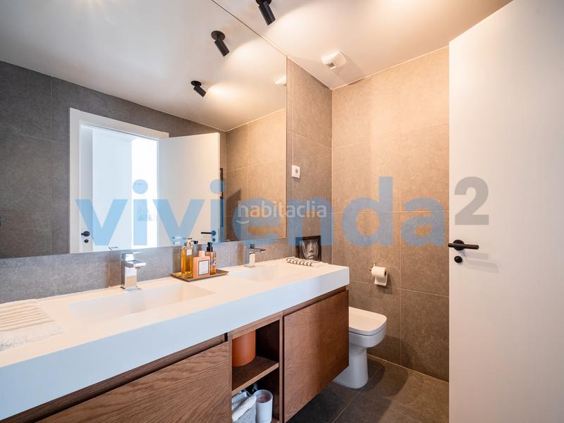 Foto 425552ec-a47b-4e3d-a7fc-d2effd33ced5. Flat with heating parking pool in Sanchinarro Madrid