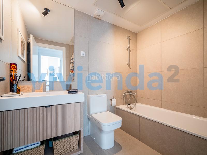 Foto c8265015-0497-4635-a60a-8235d0de70bb. Flat with heating parking pool in Sanchinarro Madrid