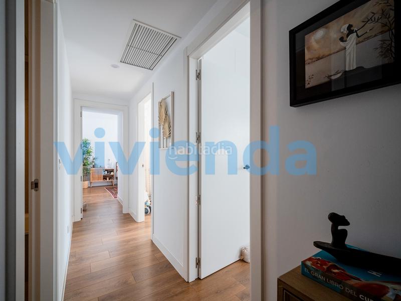 Foto f9a0fe3f-9fe9-4a77-a318-bc7b7ec4c12a. Flat with heating parking pool in Sanchinarro Madrid