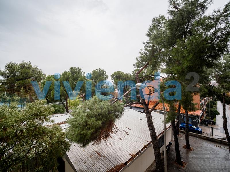 Foto e3f87d75-0ed5-423f-be8c-03f4148cd5f6. Appartamento con riscaldamento in Valdezarza Madrid