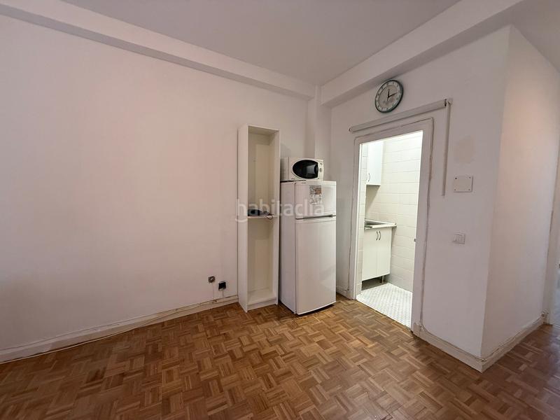 Foto c6a0153b-cc50-4ec7-acc6-bb0567b27bb3. Location appartement dans Cortes-Huertas Madrid