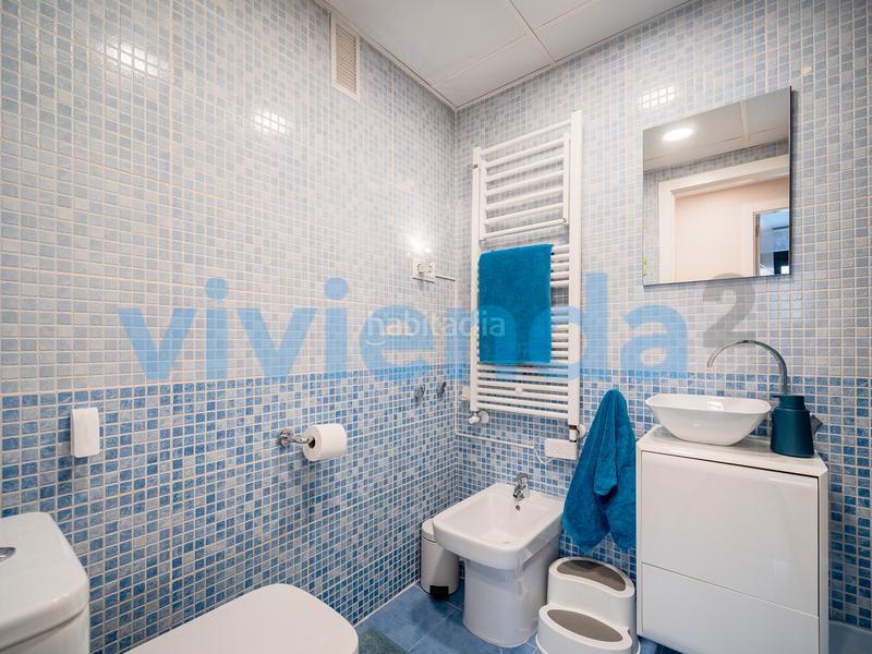 Foto ddce683f-0d87-4207-97ba-3f244594ac15. Pis amb calefacció aparcament a Sanchinarro Madrid