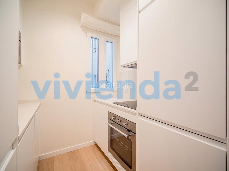 Foto 26bda4a3-6d88-4fe5-b46f-80099c338833. Miete etagenwohnung mit heizung in Adelfas Madrid