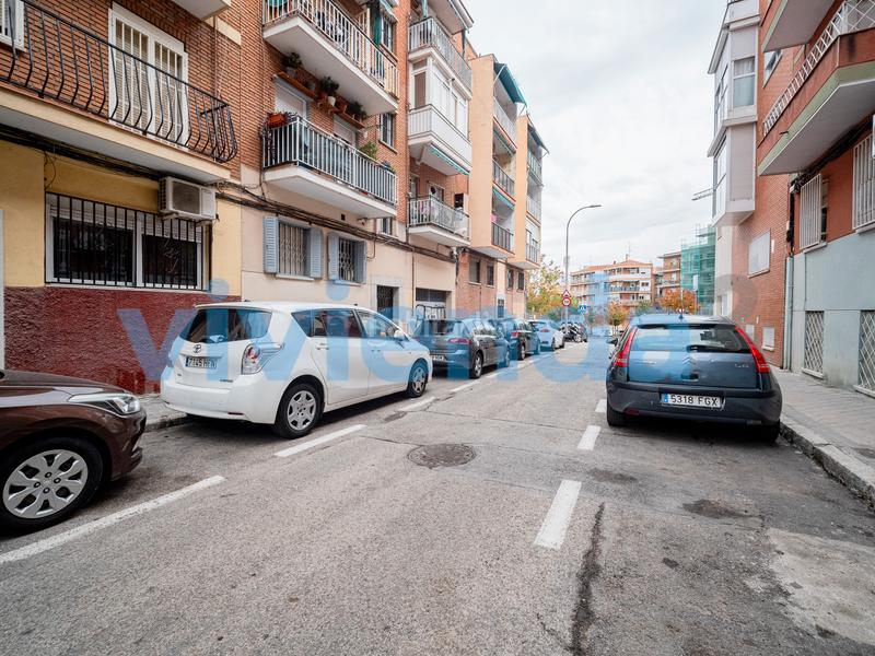 Foto a036283c-4c6c-4b47-af7e-eac655b890a3. Flat with heating in San Isidro Madrid