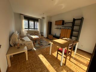 Location Appartement à Media Legua. Piso en media legua, 97 m2, 3 dormitorios, 2 baxf1os, 1.650 euro