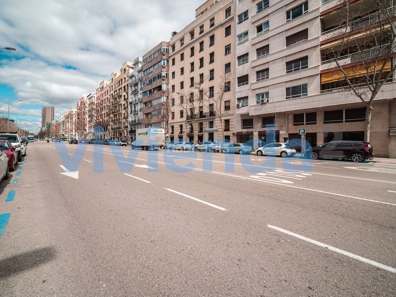 Foto 99b152f9-67b6-49da-8025-49396c0d9044. Pis amb calefacció a Recoletos Madrid