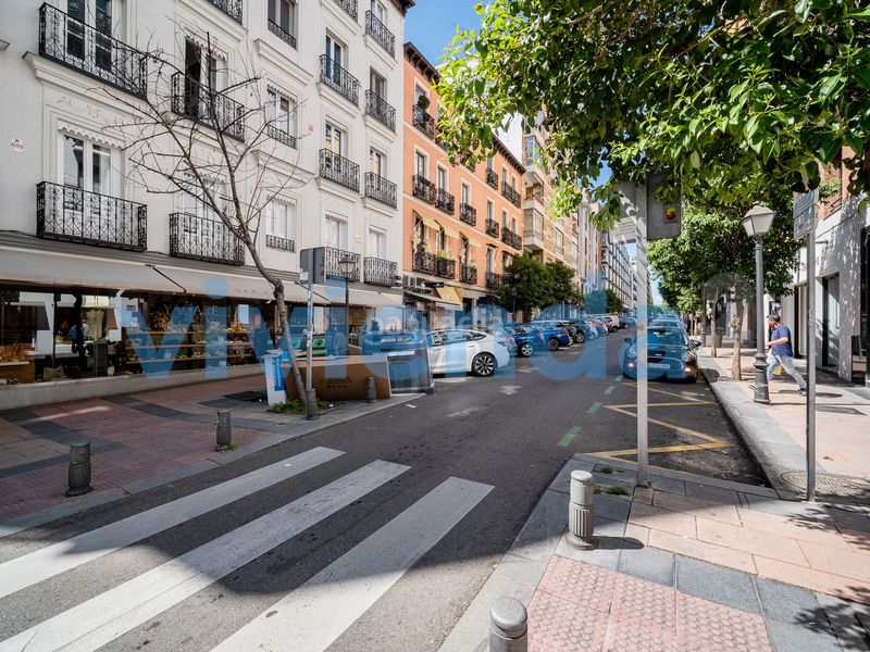 Foto ee0b9fb1-2ab6-495a-86dd-afc6e31c96db. Pis amb calefacció a Recoletos Madrid