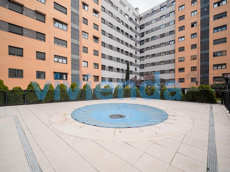 Foto 138cb0e0-84c2-492b-a868-f10bcd6f6671. Pis amb calefacció aparcament piscina a Palomeras Sureste Madrid