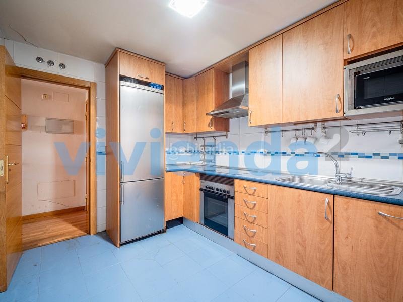 Foto 45c84f8a-6049-49af-aa28-05adf085b9a4. Pis amb calefacció aparcament piscina a Palomeras Sureste Madrid