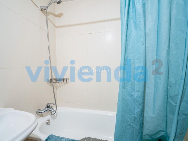 Foto 859ddf5b-d871-47f5-a3c8-a263194e99ad. Pis amb calefacció aparcament piscina a Palomeras Sureste Madrid