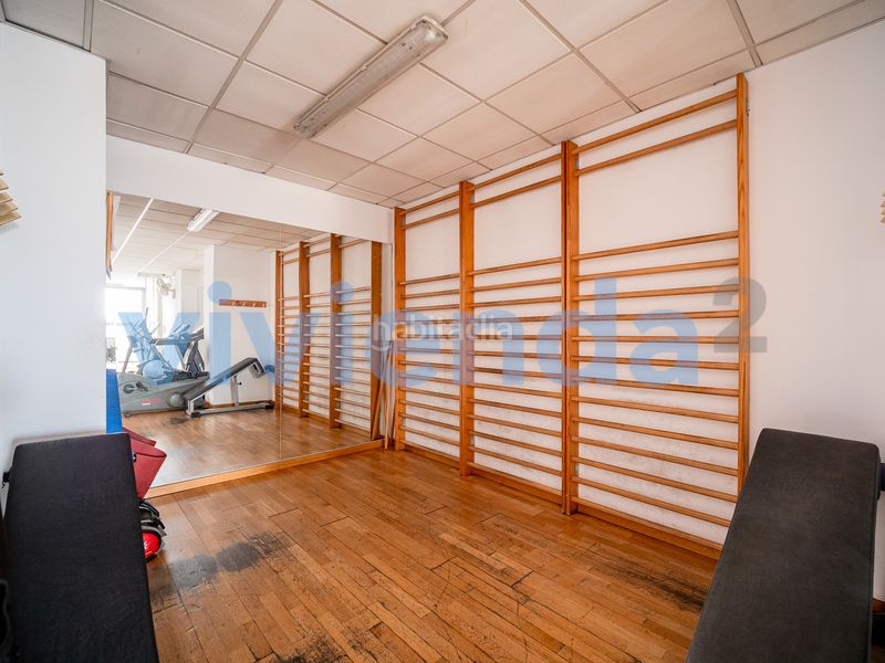 Foto 14888e55-300c-4d07-b04d-9a9cf48762b8. Pis amb calefacció aparcament piscina a Palomeras Sureste Madrid