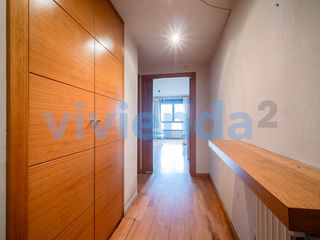 Piso  Charleroi. Piso en palomeras sureste, 114 m2, 3 dormitorios, 2 baxf1os, 399