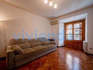 Location Appartement  Calle ribera de curtidores. Piso en embajadores, 88 m2, 2 dormitorios, 1 baxf1os, 1.750 euro