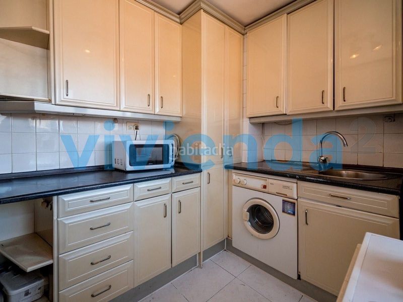 Piso en apxf3stol santiago, 63 m2, 3 dormitorios, 1 baxf1os, 272.000 euros en Madrid - Imagen 17