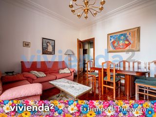 Pis  Calle de antonio salvador. Piso en almendrales, 129 m2, 4 dormitorios, 1 baxf1os, 496.000 e