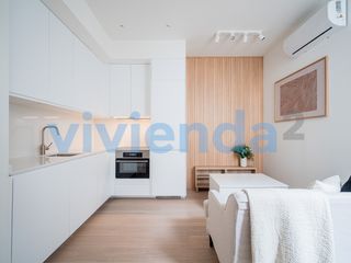 Alquiler Piso  Calle cabestreros. Piso en embajadores, 45 m2, 2 dormitorios, 1 baxf1os, 1.275 euro
