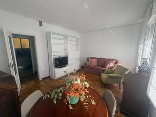 Rent Flat  Principe de vergara. Piso en nueva espaxf1a, 65 m2, 2 dormitorios, 1 baxf1os, 1.390 e